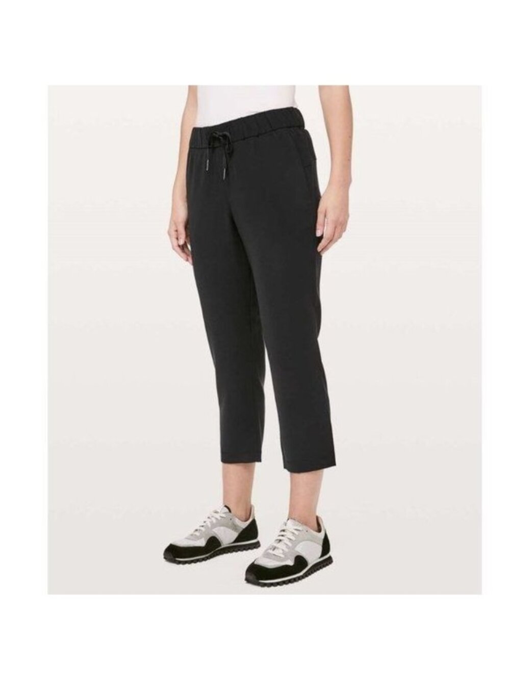 Lululemon On The Fly 7/8 Pants Size 2